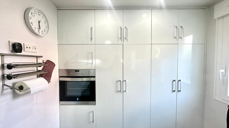 2 slaapkamer Gezinswoning Te koop