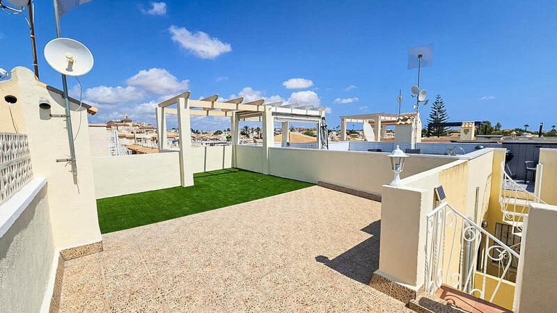 2 slaapkamer Appartement Te koop