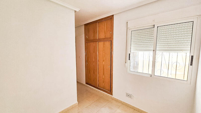 2 slaapkamer Appartement Te koop