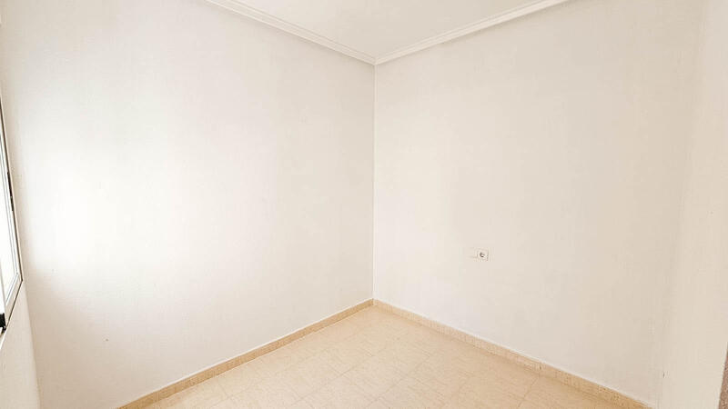 2 slaapkamer Appartement Te koop