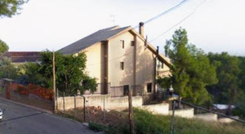 6 Cuarto Villa en venta