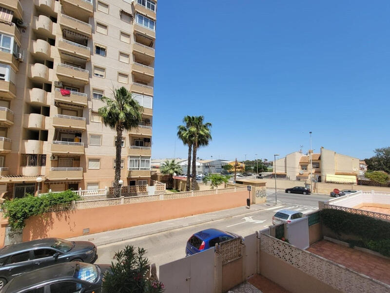 2 slaapkamer Appartement Te koop