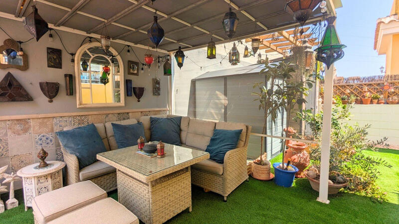3 спальная комната вилла продается
