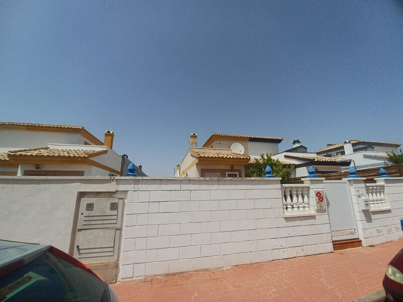 3 bedroom Villa for sale