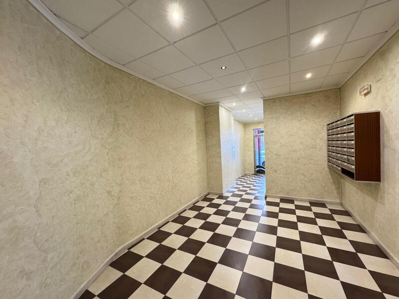 2 slaapkamer Appartement Te koop