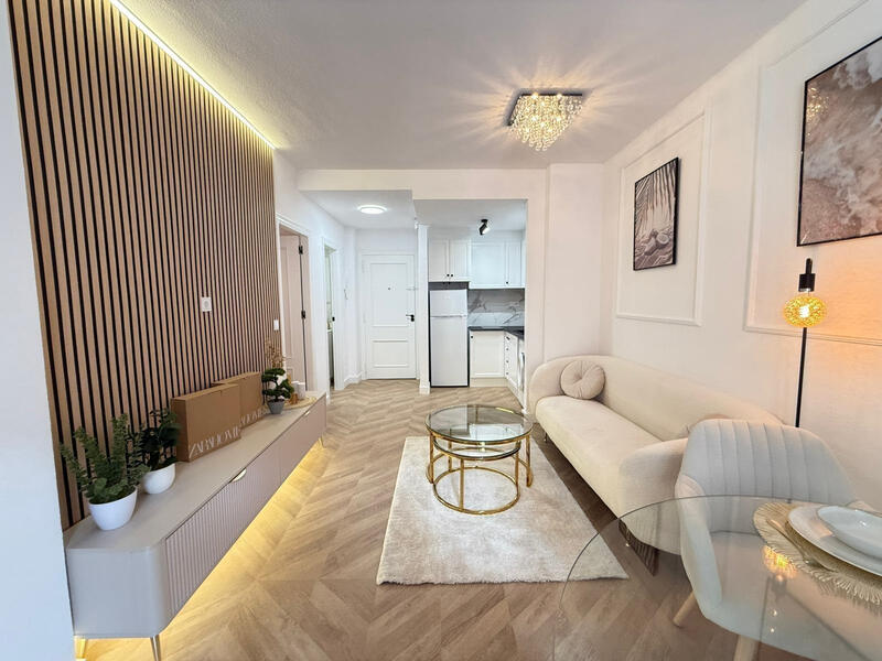2 slaapkamer Appartement Te koop