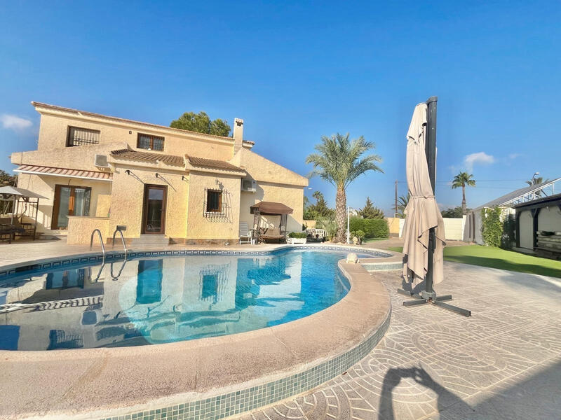 4 Cuarto Villa en venta 4 Cuarto Villa en venta