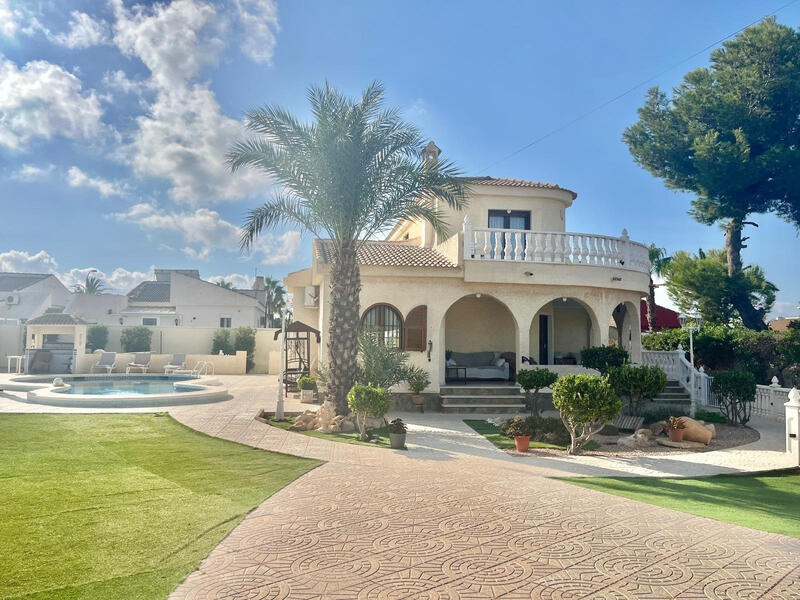 4 Cuarto Villa en venta 4 Cuarto Villa en venta