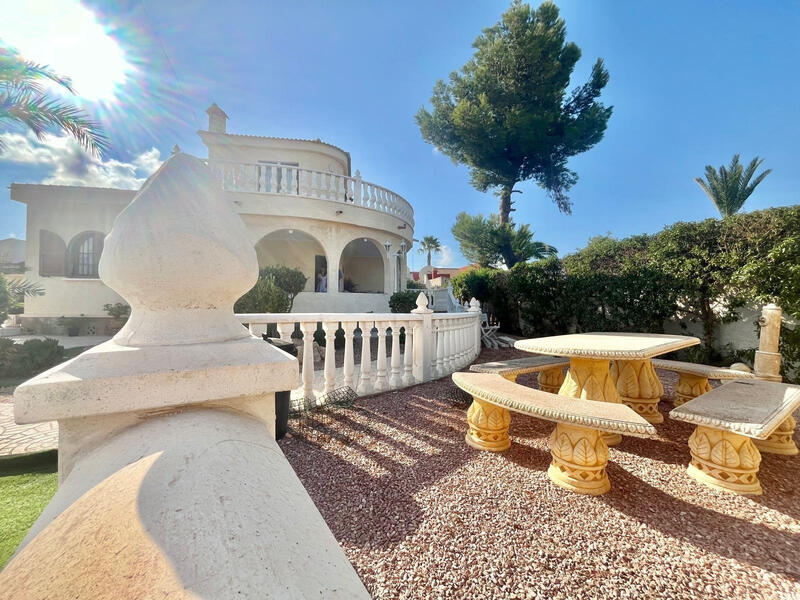 4 Cuarto Villa en venta 4 Cuarto Villa en venta