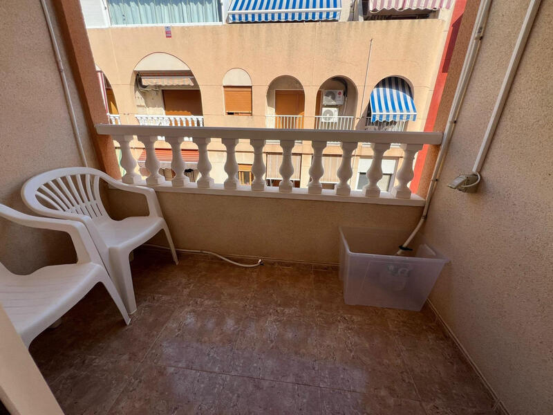 2 slaapkamer Appartement Te koop