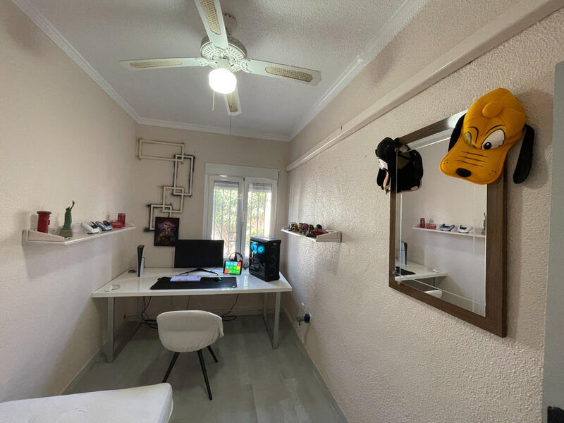 6 Cuarto Villa en venta