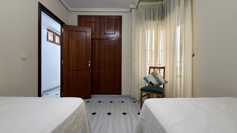 3 slaapkamer Appartement Te koop