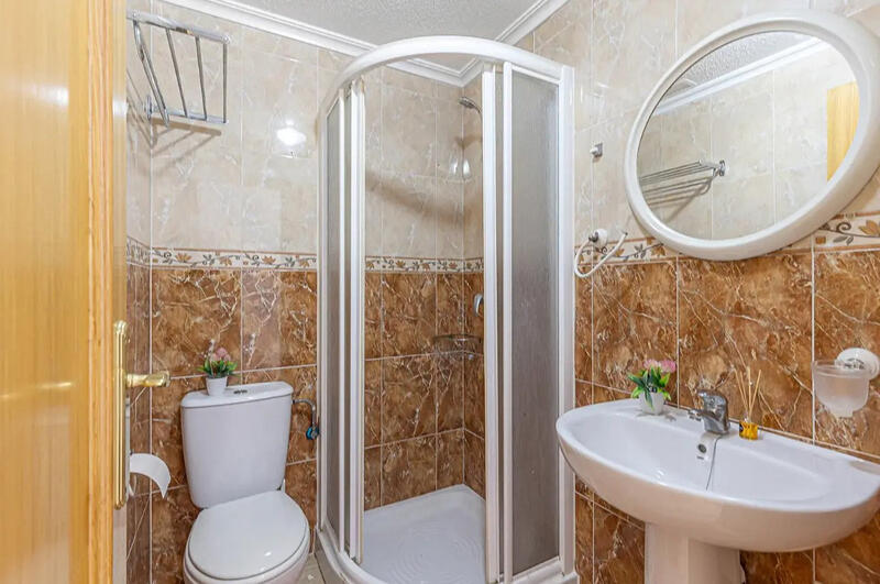 2 slaapkamer Appartement Te koop