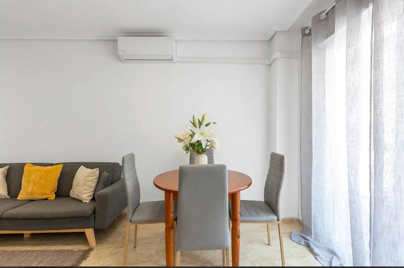 2 slaapkamer Appartement Te koop