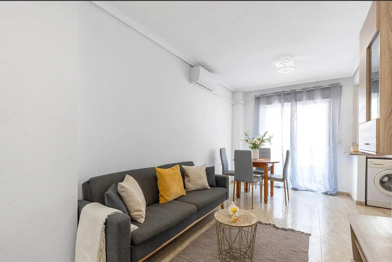 2 slaapkamer Appartement Te koop