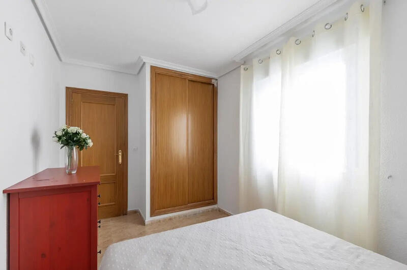 2 slaapkamer Appartement Te koop