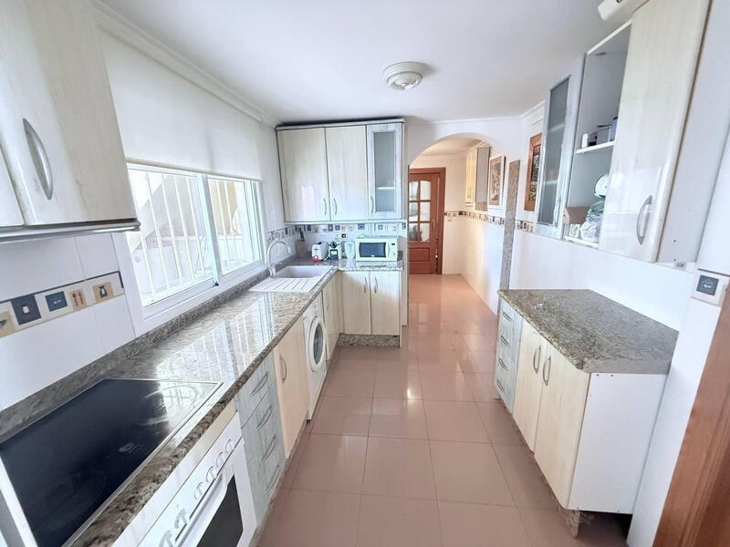 4 slaapkamer Appartement Te koop