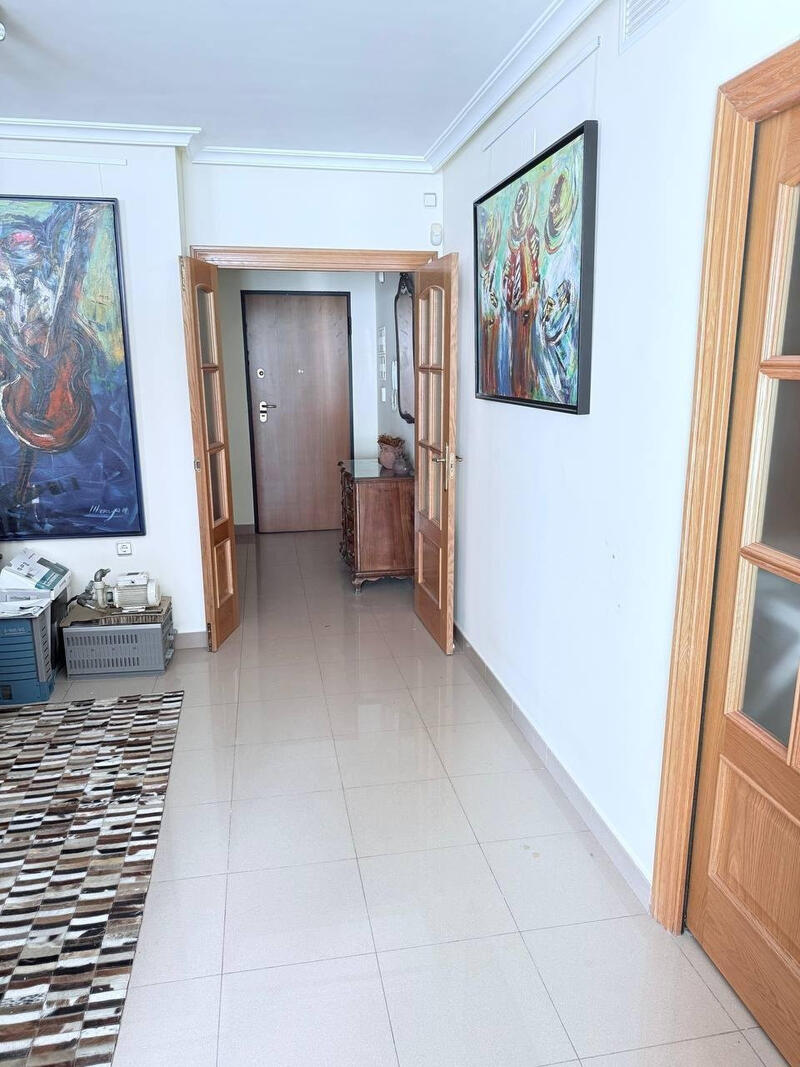 4 slaapkamer Appartement Te koop
