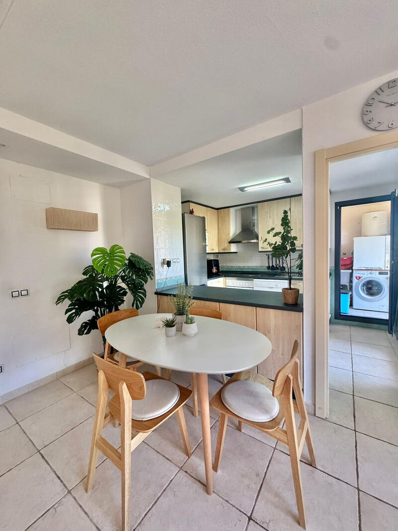 2 slaapkamer Appartement Te koop