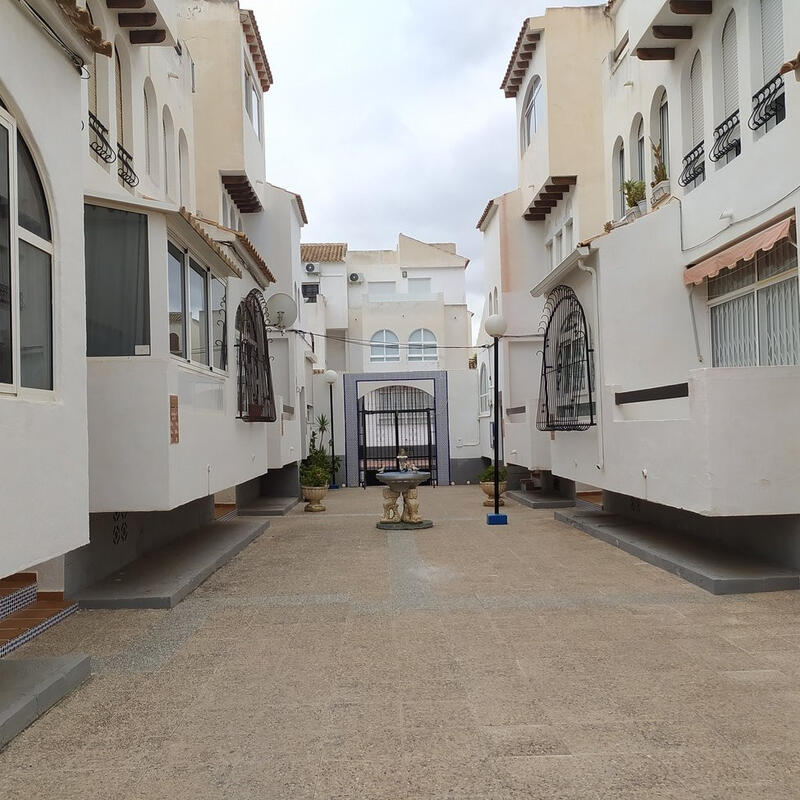 1 Cuarto Apartamento en venta