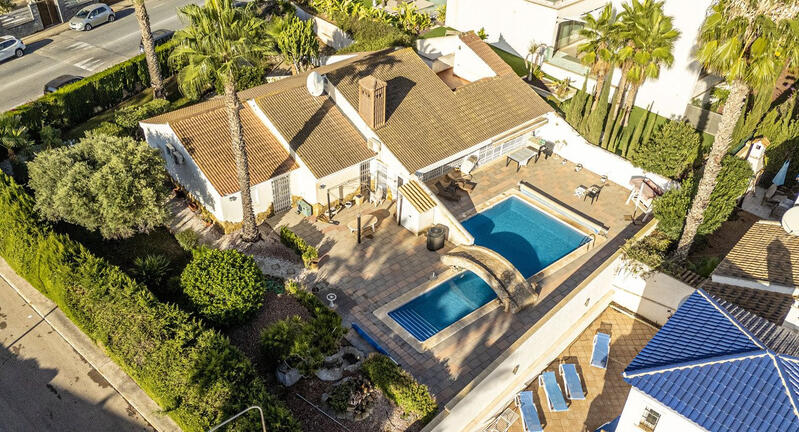 4 bedroom Villa for sale