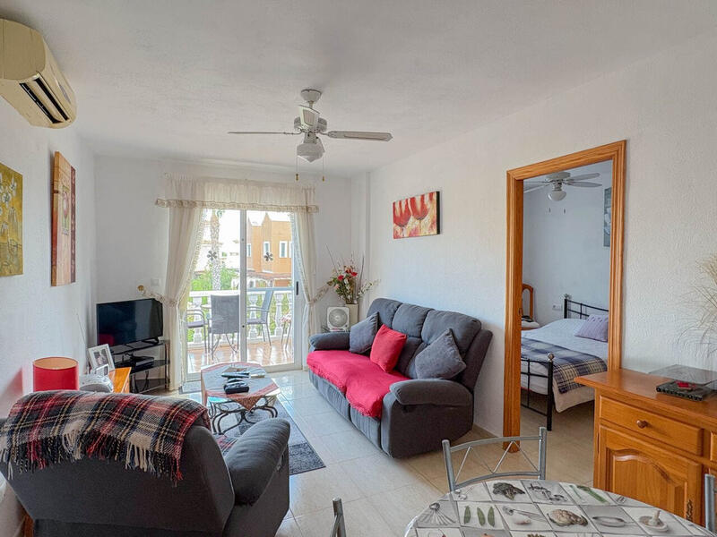 2 slaapkamer Appartement Te koop