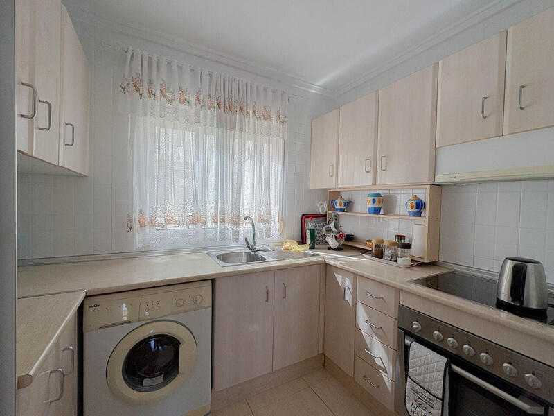 2 slaapkamer Appartement Te koop