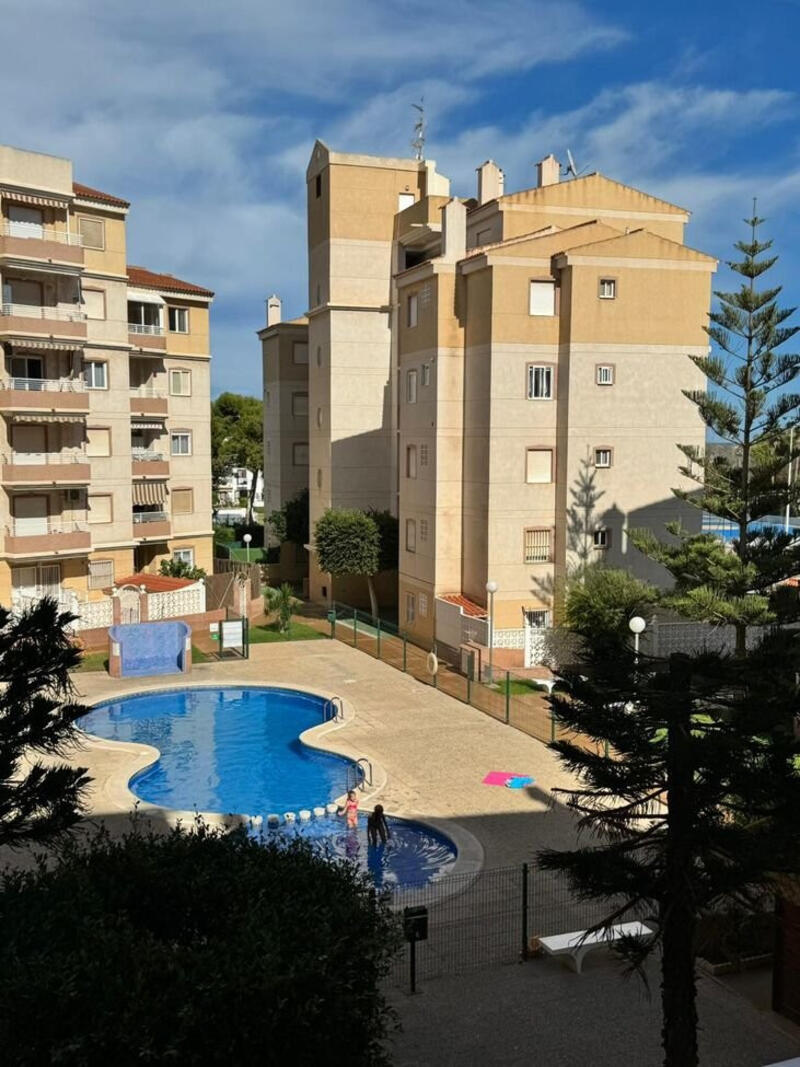2 slaapkamer Appartement Te koop