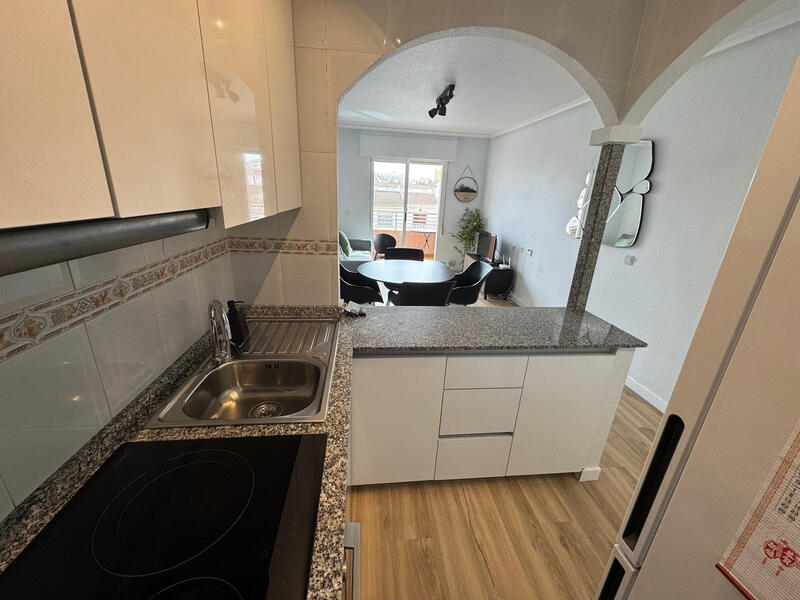 2 slaapkamer Appartement Te koop