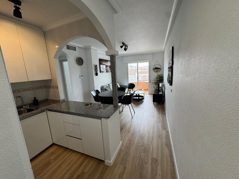 2 slaapkamer Appartement Te koop