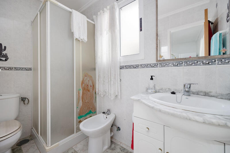 3 chambre Appartement à vendre