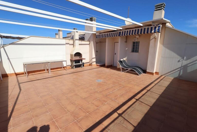 2 slaapkamer Appartement Te koop