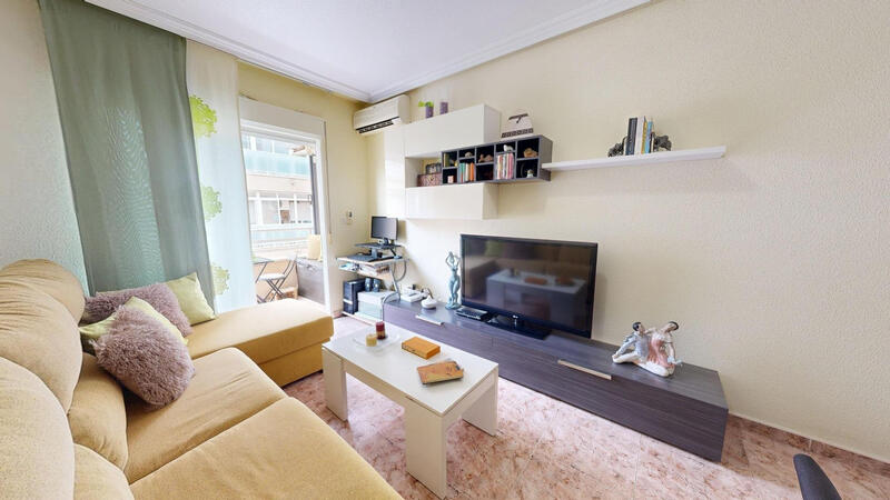 1 slaapkamer Appartement Te koop