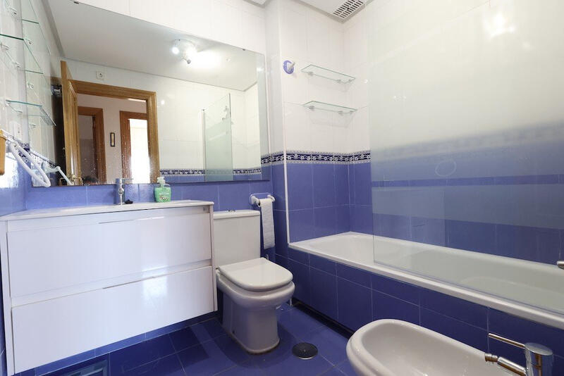 2 slaapkamer Appartement Te koop