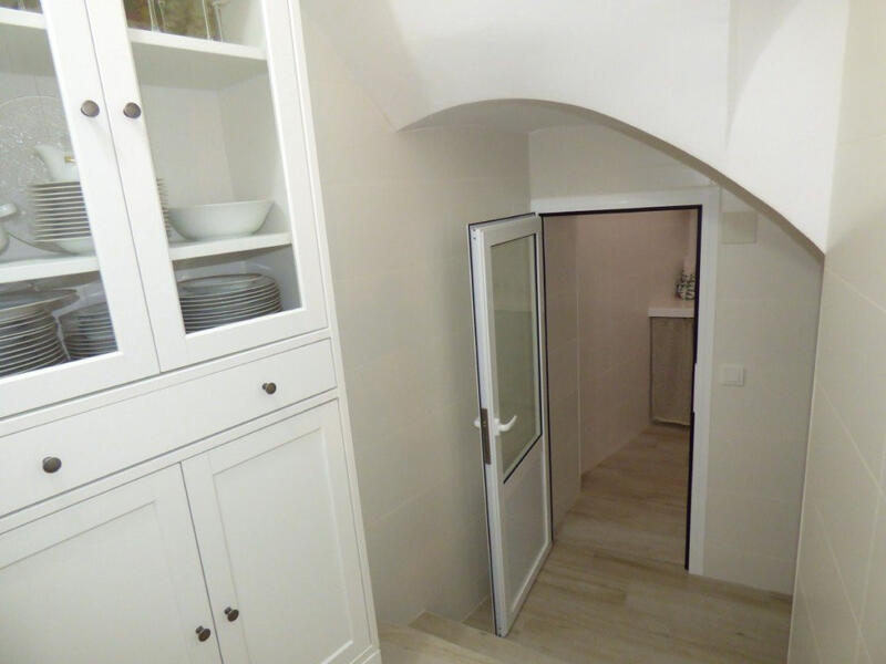 4 slaapkamer Gezinswoning Te koop