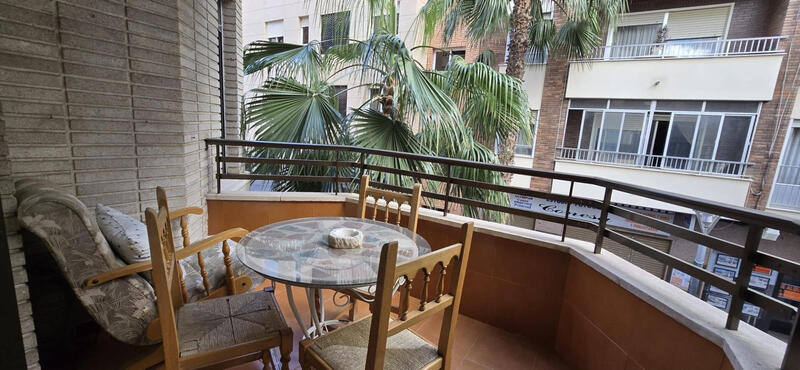 4 slaapkamer Appartement Te koop