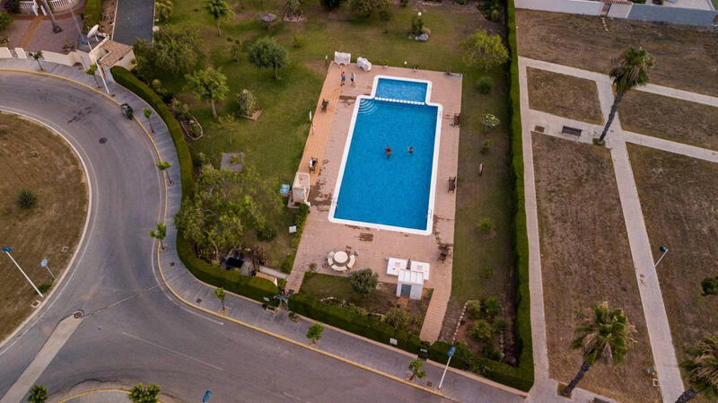 6 Cuarto Villa en venta