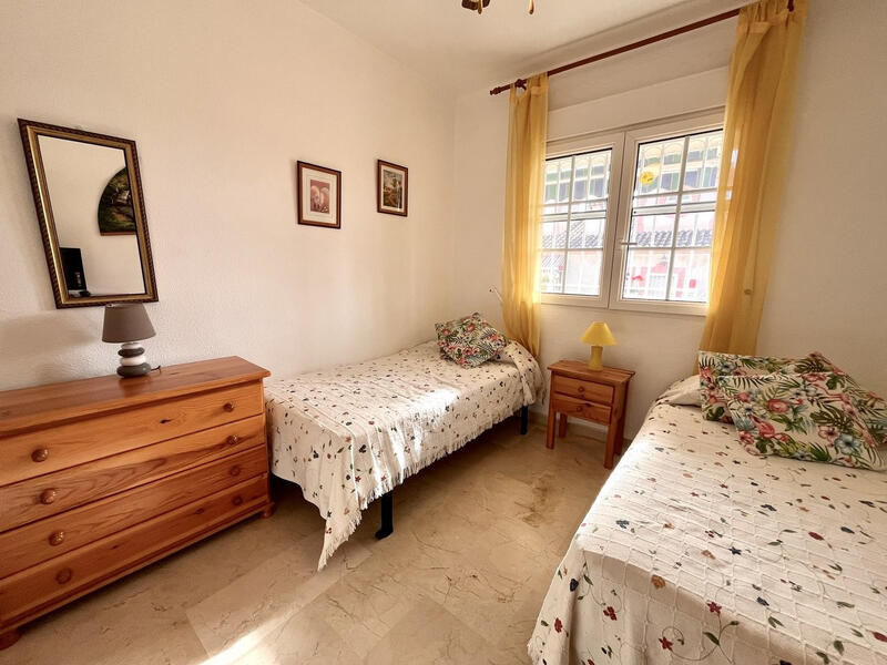 2 slaapkamer Appartement Te koop