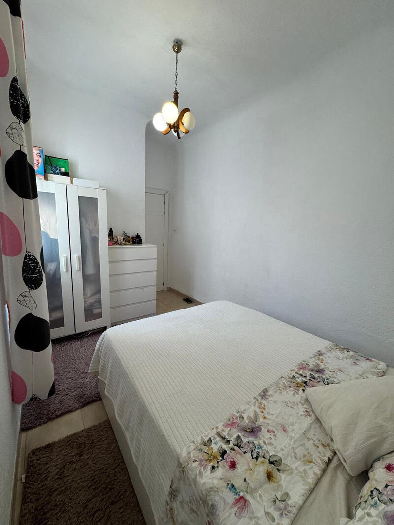 4 slaapkamer Appartement Te koop
