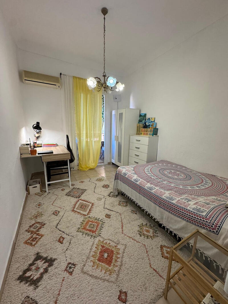 4 slaapkamer Appartement Te koop