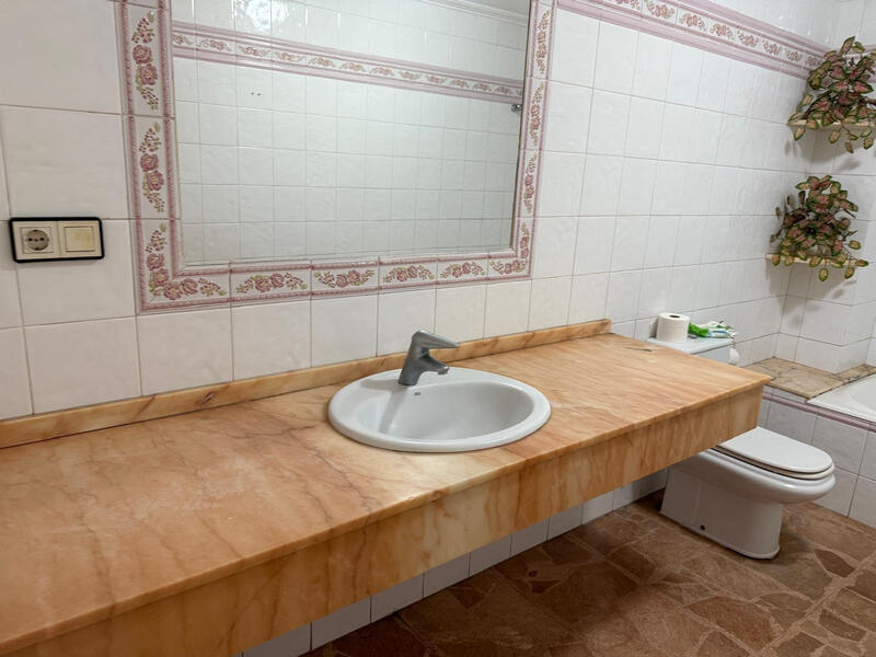 5 slaapkamer Appartement Te koop