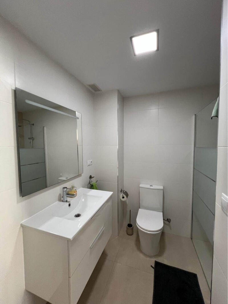 2 Schlafzimmer Duplex zu verkaufen