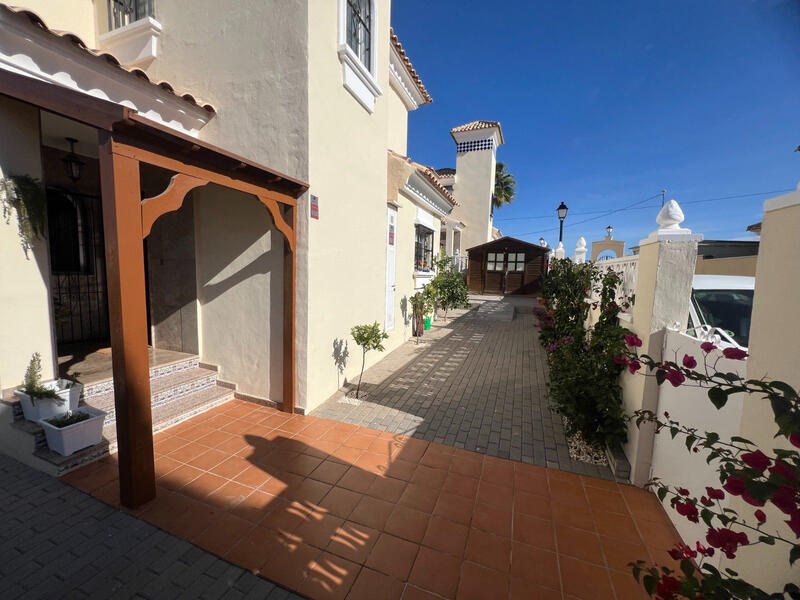 5 chambre Villa à vendre