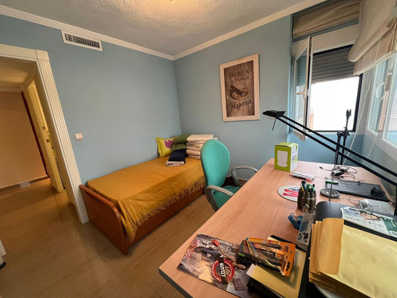3 slaapkamer Appartement Te koop