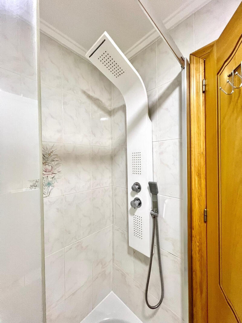2 Schlafzimmer Appartement zu verkaufen