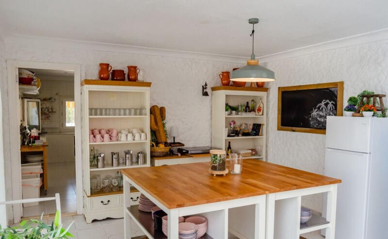 15 soveværelse Villa til salg