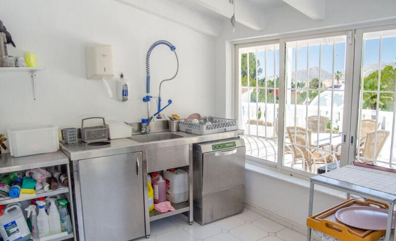 15 soveværelse Villa til salg