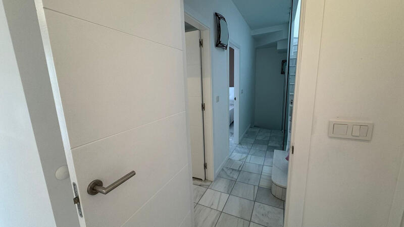 2 Cuarto Villa en venta