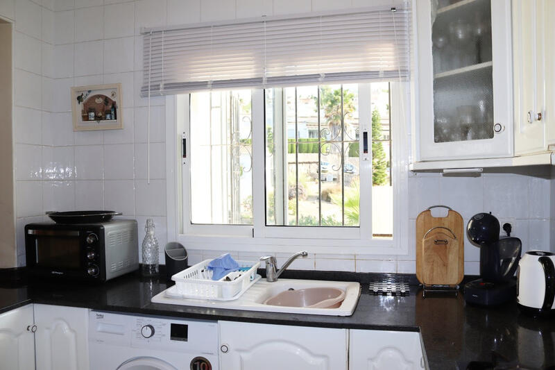 2 Cuarto Villa en venta