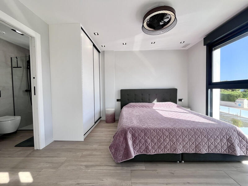 4 chambre Villa à vendre